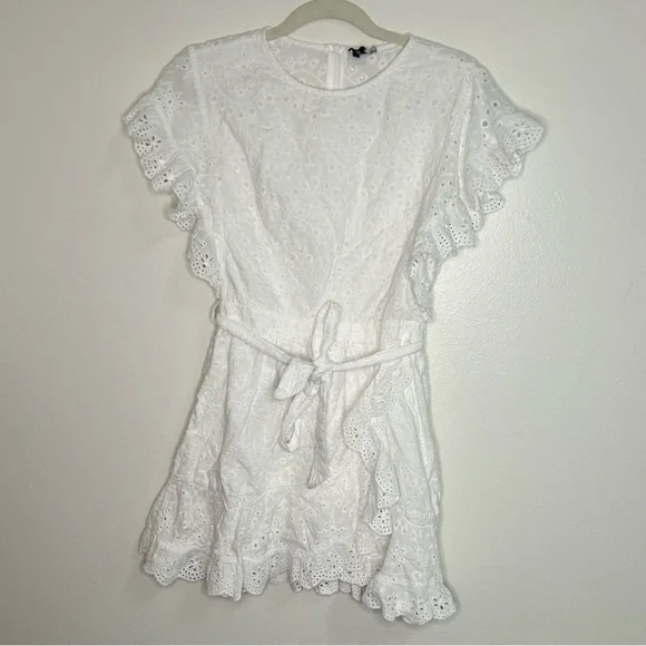 Princess Polly white Ruffle sleeve belt eyelet dress - Picture 2 of 8